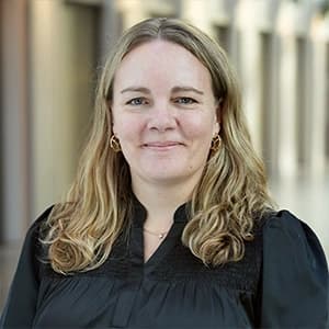 Tina Jeanette Larsen